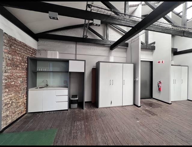 133M² OFFICE TO LET IN CAPE TOWN CITY CENTRE